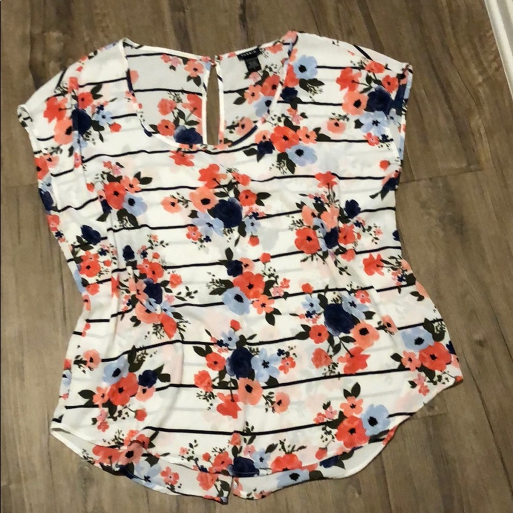 Torrid light weight blouse